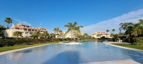 3 Bed Apartment for Families with or without kids and Golfers near Amenities